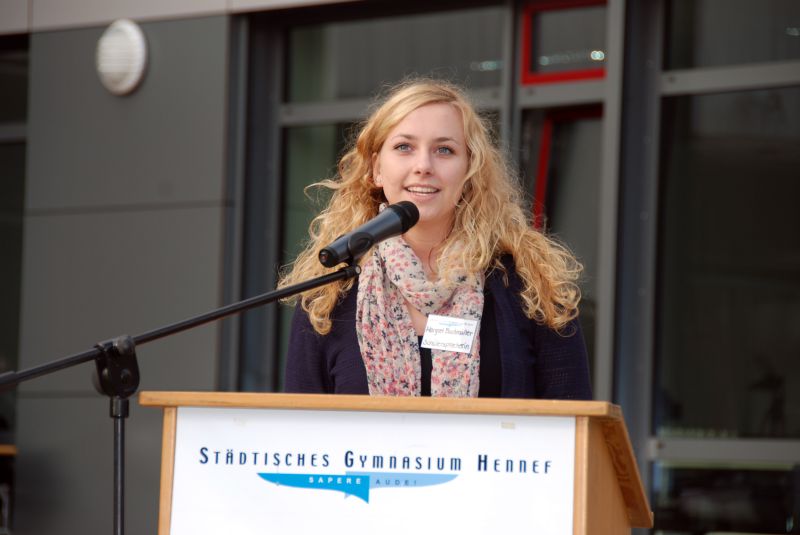 Unsere neue Schülersprecherin mit einer tollen Rede im Namen aller Schülerinnen und Schüler.