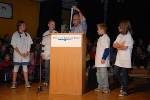 T-Shirts und Schlüsselbänder von der Schulpflegschaft.