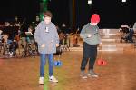 Anna und Mika aus der 5c demonstrieren ihre Diabolo-Skills.