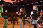 Milla, Maya und Rike aus der 6d mit einem besonderen Beitrag.
